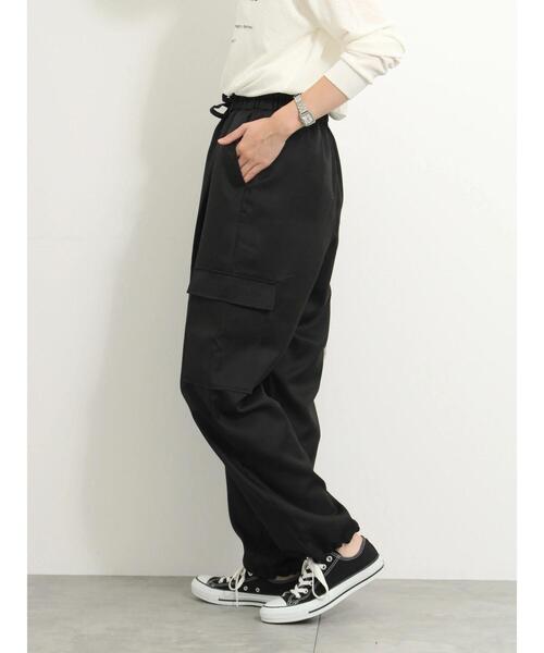 Samansa Mos2 blue(サマンサモスモスブルー)の「◎裾ドロストカーゴパンツ(カーゴパンツ・レディース・グレー/ブラック/オフホワイト・F)」の17枚目の写真