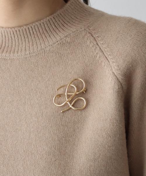 BLUEEAST（ブルーイースト）の「ニュアンスウェーブブローチ（ブローチ/コサージュ・レディース・ゴールド/シルバー・FREE）」の2枚目の写真