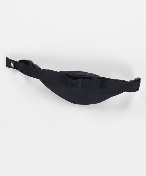 NIKE（ナイキ）の「【NIKE / ナイキ】ヘリテージ ウエストバッグ（ボディバッグ/ウエストポーチ・メンズ・ブラック・ONESIZE）」の4枚目の写真