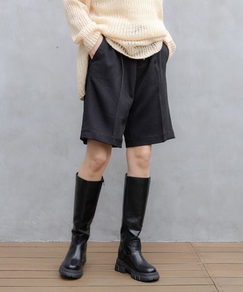 LAKOLE（ラコレ）の「ウールライクショートパンツ / 985360（その他パンツ・レディース・ブラック/チャコール・SMALL/MEDIUM）」の2枚目の写真