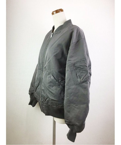WORLD WIDE LOVE!（ワールドワイドラブ）の「ナイロンツイルＭA1ブルゾン（MA-1・レディース・カーキ/ブラック/グレー・1）」の9枚目の写真