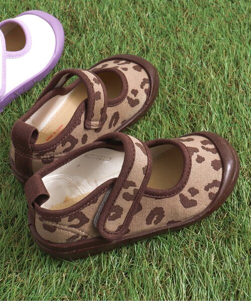 BREEZE(ブリーズ)の「上履き(スリッポン・キッズ・グレー/ブラウン/パープル/ベージュ・15 /18/17/19/16/14)」の3枚目の写真