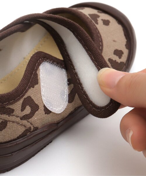 BREEZE(ブリーズ)の「上履き(スリッポン・キッズ・グレー/ブラウン/パープル/ベージュ・15 /18/17/19/16/14)」の8枚目の写真