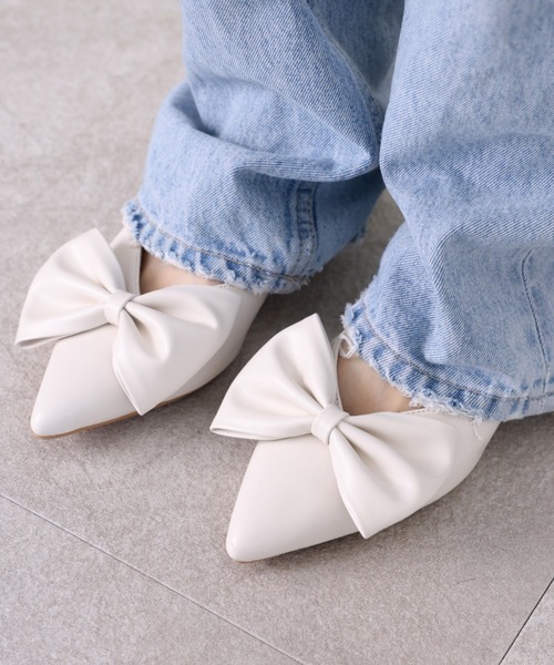 VIVIAN(ヴィヴィアン)の「2WAYポインテッドトゥリボンストラップミュールパンプス 結婚式 二次会 パーティー フォーマル オケージョン(サンダル・レディース・ブラック/クリアブラック/アイボリー/シルバー/グリーン/ブロンズ/その他3・LL/S/M/L)」の11枚目の写真