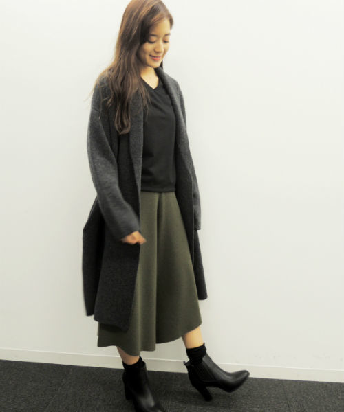 N.（N. Natural Beauty Basic）（エヌエヌナチュラルビューティーベーシック）の「【 with  12月号掲載】ガウンニットコート（その他アウター・レディース・グレー/チャコールグレー/ベージュ・MEDIUM）」の2枚目の写真