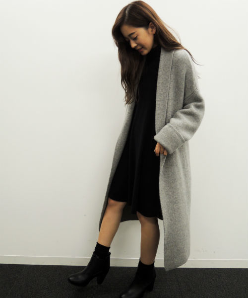 N.（N. Natural Beauty Basic）（エヌエヌナチュラルビューティーベーシック）の「【 with  12月号掲載】ガウンニットコート（その他アウター・レディース・グレー/チャコールグレー/ベージュ・MEDIUM）」の17枚目の写真