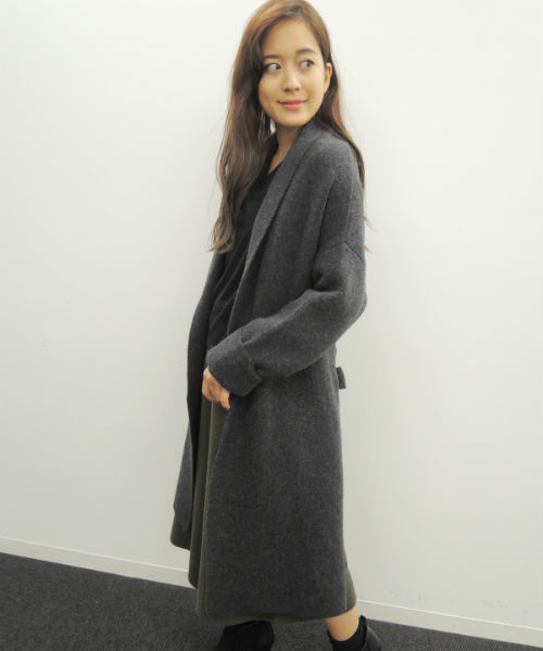 N.（N. Natural Beauty Basic）（エヌエヌナチュラルビューティーベーシック）の「【 with  12月号掲載】ガウンニットコート（その他アウター・レディース・グレー/チャコールグレー/ベージュ・MEDIUM）」の13枚目の写真