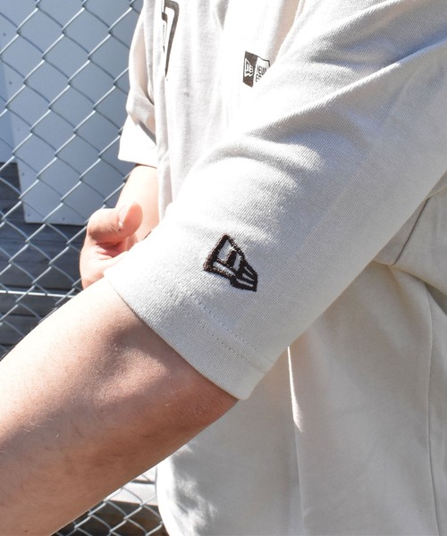 NEW ERA(ニューエラ)の「【ムラサキスポーツ限定】NEW ERA/ニューエラ SSOT 半袖 Tシャツ オーバーサイズ バックプリント MLB 14334727/14334728/14334729/14334730(Tシャツ/カットソー・メンズ・ライトブルー/ブラック/ストーン/ホワイト×ネイビー・XL/2XL/M/L)」の19枚目の写真