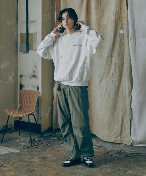 Bleme（ブレム）の「サイドパネル 刺繍ロゴ リラクシー ライトウエイトスウェット（スウェット・メンズ・ネイビー/オートミール・M/S/XL/L）」の9枚目の写真