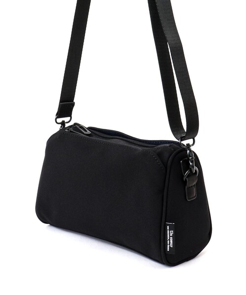 Un coeur（アンクール）の「【Un coeur/アンクール】K903062 ミニマルアシメショルダー.（ショルダーバッグ・メンズ・ネイビー/ブラック・FREE）」の4枚目の写真