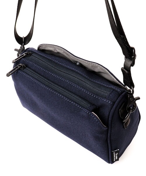 Un coeur（アンクール）の「【Un coeur/アンクール】K903062 ミニマルアシメショルダー.（ショルダーバッグ・メンズ・ネイビー/ブラック・FREE）」の12枚目の写真