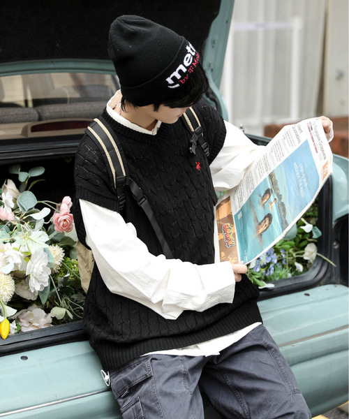 【セール】【neos】BEVERLY HILLS POLO CLUB ビバリーヒルズ ポロクラブ ルーズシルエット ワンポイント ロゴ刺繍 ケーブル ニット ベスト（ベスト）｜BEVERLY HILLS POLO CLUB（ビバリーヒルズポロクラブ）