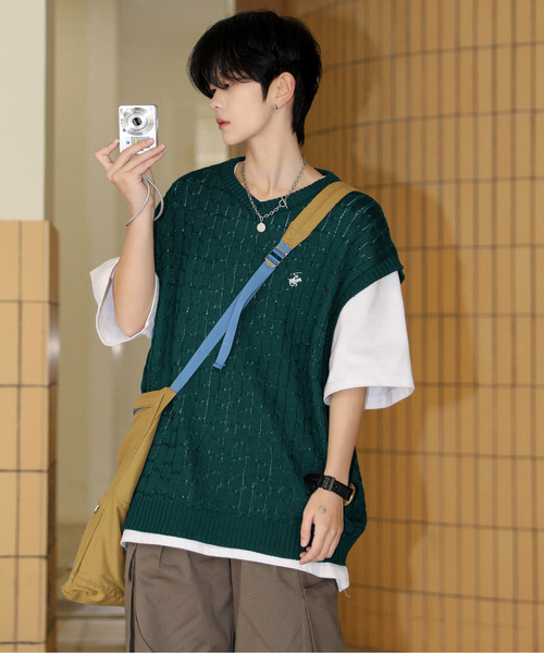 【セール】【neos】BEVERLY HILLS POLO CLUB ビバリーヒルズ ポロクラブ ルーズシルエット ワンポイント ロゴ刺繍 ケーブル ニット ベスト（ベスト）｜BEVERLY HILLS POLO CLUB（ビバリーヒルズポロクラブ）