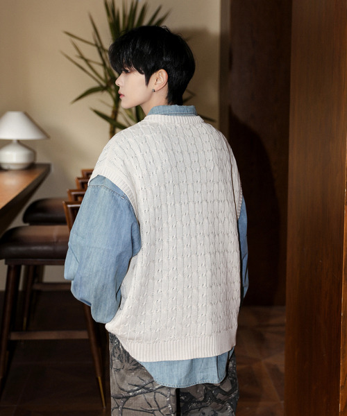 【セール】【neos】BEVERLY HILLS POLO CLUB ビバリーヒルズ ポロクラブ ルーズシルエット ワンポイント ロゴ刺繍 ケーブル ニット ベスト（ベスト）｜BEVERLY HILLS POLO CLUB（ビバリーヒルズポロクラブ）