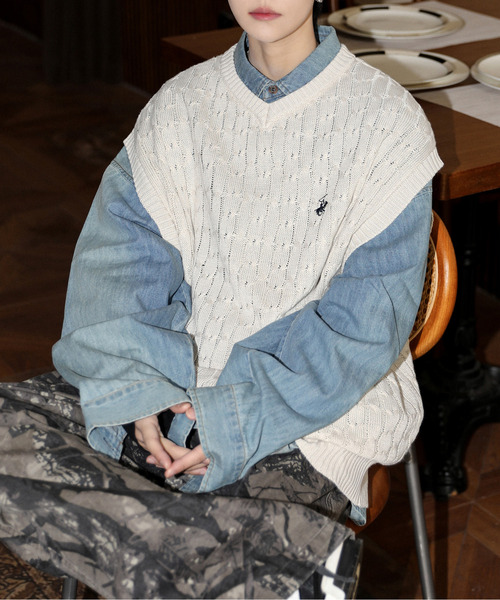 【セール】【neos】BEVERLY HILLS POLO CLUB ビバリーヒルズ ポロクラブ ルーズシルエット ワンポイント ロゴ刺繍 ケーブル ニット ベスト（ベスト）｜BEVERLY HILLS POLO CLUB（ビバリーヒルズポロクラブ）