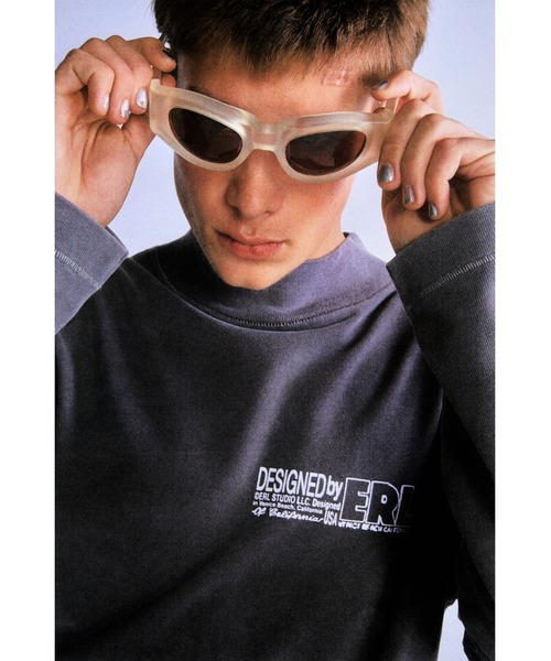 送料関税込♪ERL/UNISEX MAKE BELIEVE ERL LONGSLEEVE ERL（イーアールエル）の「UNISEX MAKE BELIEVE ERL LONGSLEEVE