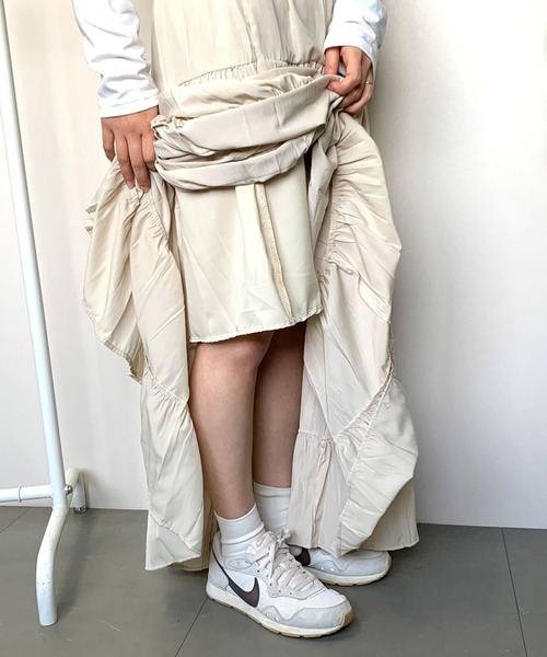 CRB（シーアールビー）の「マキシティアードロングスカート（スカート・レディース・ベージュ/オフホワイト/ブラック・F）」の22枚目の写真