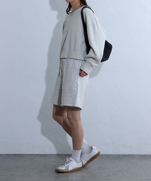 COLONY 2139（コロニートゥーワンスリーナイン）の「WEB・一部店舗限定 / センターシームスウェットショーツ（スウェットパンツ・レディース・グレー/アイボリー・FREE）」の15枚目の写真