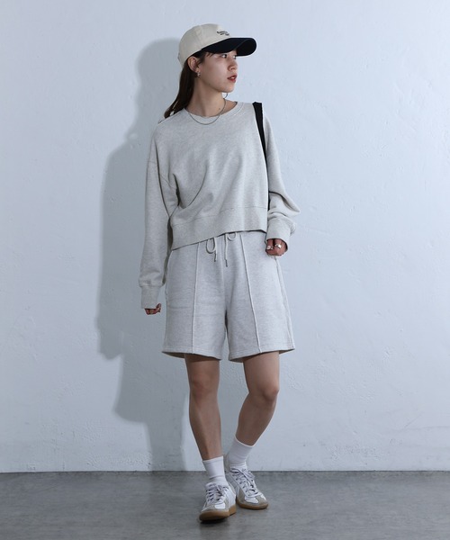 COLONY 2139（コロニートゥーワンスリーナイン）の「WEB・一部店舗限定 / センターシームスウェットショーツ（スウェットパンツ・レディース・グレー/アイボリー・FREE）」の14枚目の写真