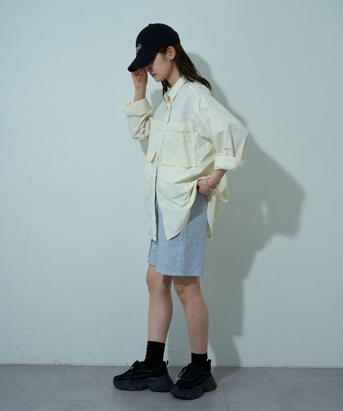 COLONY 2139（コロニートゥーワンスリーナイン）の「WEB・一部店舗限定 / センターシームスウェットショーツ（スウェットパンツ・レディース・グレー/アイボリー・FREE）」の9枚目の写真