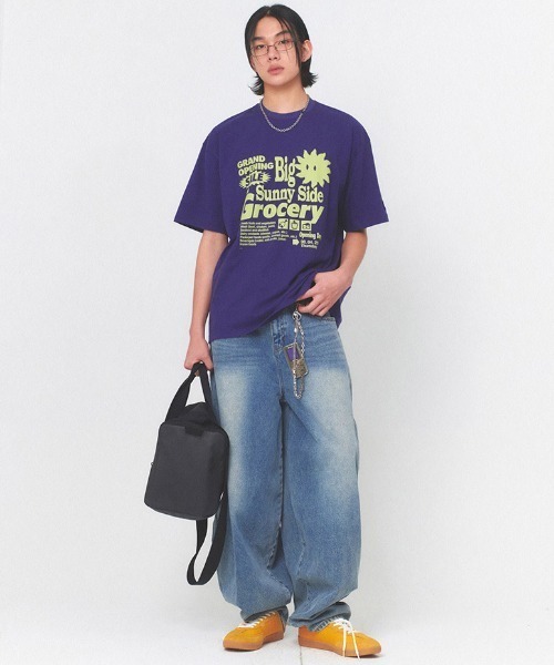A'GEM/9 × .kom『MAIN BOOTH/メインブース』 Sunny Side T-shirt
