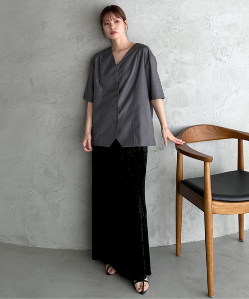 feepur（フェピュール）の「ノーカラーハーフジャケット（ノーカラージャケット・レディース・ブラック/ベージュ/グレー・MEDIUM）」の20枚目の写真