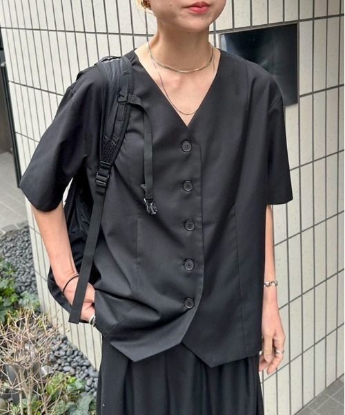 feepur（フェピュール）の「ノーカラーハーフジャケット（ノーカラージャケット・レディース・ブラック/ベージュ/グレー・MEDIUM）」の15枚目の写真