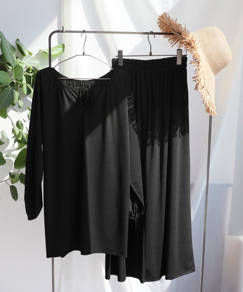 reca(レカ)の「UVカット ラッシュガード ワイドパンツ(ラッシュガード・レディース・ブラック/モカ・L/M)」の18枚目の写真