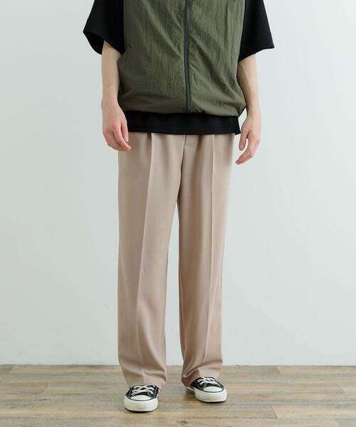 ITEMS URBANRESEARCH(アイテムズ アーバンリサーチ)の「Wフェイスジョーゼット イージー スラックス(その他パンツ・メンズ・ベージュ/チャコールグレー/ブラック・MEDIUM/LARGE)」の1枚目の写真