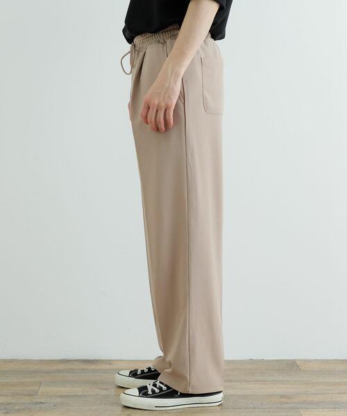 ITEMS URBANRESEARCH(アイテムズ アーバンリサーチ)の「Wフェイスジョーゼット イージー スラックス(その他パンツ・メンズ・ベージュ/チャコールグレー/ブラック・MEDIUM/LARGE)」の7枚目の写真
