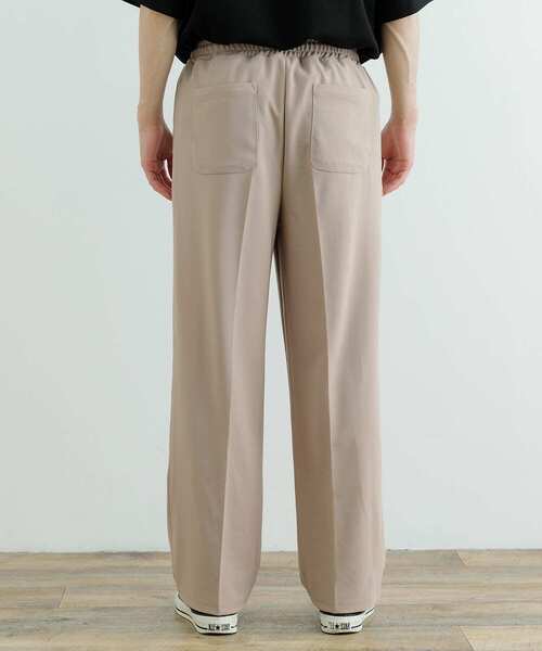 ITEMS URBANRESEARCH(アイテムズ アーバンリサーチ)の「Wフェイスジョーゼット イージー スラックス(その他パンツ・メンズ・ベージュ/チャコールグレー/ブラック・MEDIUM/LARGE)」の16枚目の写真
