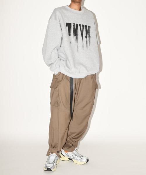 SUPERTHANKS(スーパーサンクス)の「フロントプリント オーバーサイズ クルーネック スゥエット"TYVM" sweat crew neck(ユニセックス)(スウェット・メンズ・オリーブ/ブラック/アッシュグレー・L/M/S)」の19枚目の写真