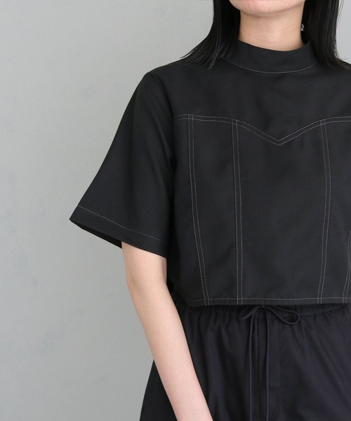 &g'aime(アンジェム)の「【&g’aime】ビスチェステッチショートブラウス(シャツ/ブラウス・レディース・ブラック/チャコールグレー・FREE)」の5枚目の写真