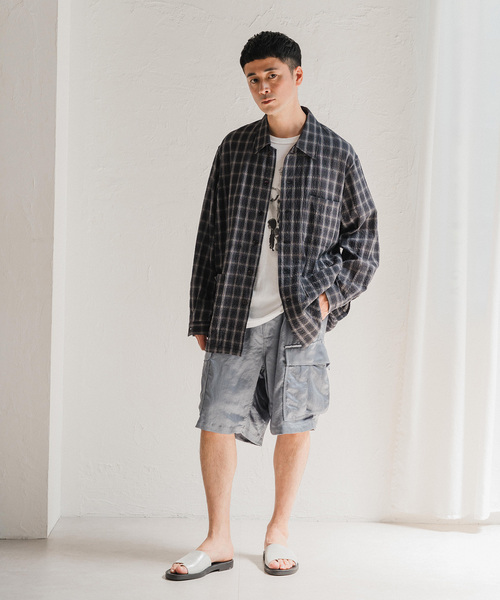 EDIFICE（エディフィス）の「サテン カーゴショーツ（カーゴパンツ・メンズ・サックスブルー/ブラック・LARGE/MEDIUM）」の4枚目の写真