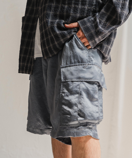 EDIFICE（エディフィス）の「サテン カーゴショーツ（カーゴパンツ・メンズ・サックスブルー/ブラック・LARGE/MEDIUM）」の9枚目の写真