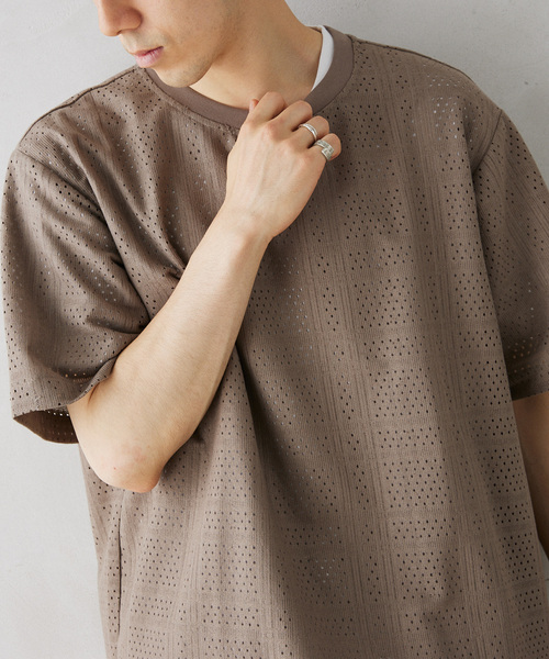 JOURNAL STANDARD relume(ジャーナルスタンダード レリューム)の「RASHELL LACE SQUARE P/O(Tシャツ/カットソー・メンズ・ライトグレー/ライトホワイト/ブラック・MEDIUM/LARGE)」の9枚目の写真