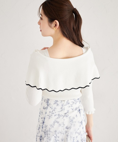 tocco closet(トッコ クローゼット)の「パールビジュー付き配色オフショルニットプルオーバー(ニット/セーター・レディース・ブラック/ネイビー/オフホワイト・M)」の7枚目の写真