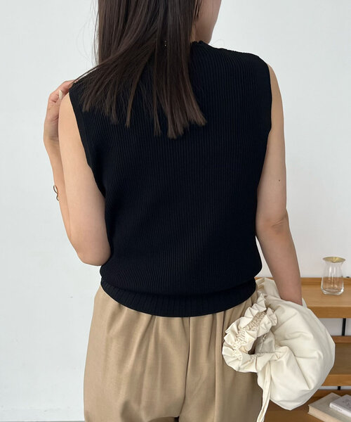 CAPRICIEUX LE'MAGE（カプリシューレマージュ）の「裾リブノースリニット（ニット/セーター・レディース・ベージュ/ホワイト系その他/ブラック・FREE）」の17枚目の写真