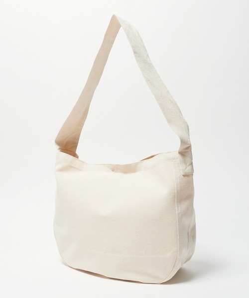 United Athle（ユナイテッドアスレ）の「【UNITED ATHLE】ヘヴィー キャンバス ニュースペーパーバッグ メッセンジャーバッグ 2026年春夏（ショルダーバッグ・メンズ・ナチュラル/ブラック・FREE）」の11枚目の写真