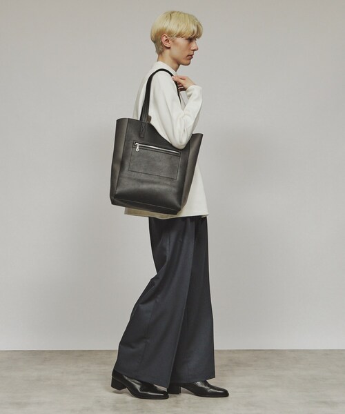 tk.TAKEO KIKUCHI（ティーケータケオキクチ）の「◆レザー調バーティカルトートバッグ（トートバッグ・メンズ・ブラック/ブラック系/ブラック系1・00）」の6枚目の写真