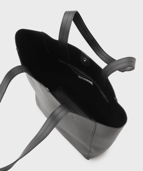 tk.TAKEO KIKUCHI（ティーケータケオキクチ）の「◆レザー調バーティカルトートバッグ（トートバッグ・メンズ・ブラック/ブラック系/ブラック系1・00）」の14枚目の写真