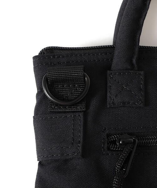 SML(エスエムエル)の「SML / 別注 HELMET BAG(ショルダーバッグ・メンズ・ベージュ/ネイビー/ピンク/ブラック/オリーブ・ONE SIZE)」の18枚目の写真