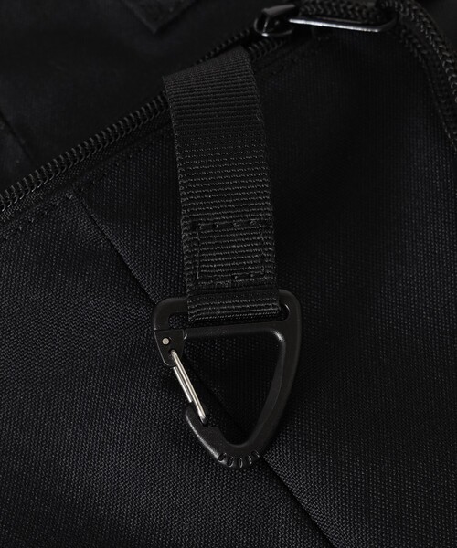 SML(エスエムエル)の「SML / 別注 HELMET BAG(ショルダーバッグ・メンズ・ベージュ/ネイビー/ピンク/ブラック/オリーブ・ONE SIZE)」の15枚目の写真