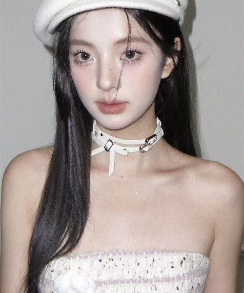Achic(アシック)の「パンクファッション チョーカー(ネックレス・レディース・ホワイト/ブラック・FREE)」の3枚目の写真