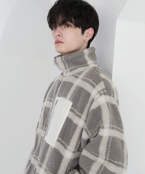 ETELIO（エテリオ）の「【23AW】ビッグシルエットシープボア袖ラインスタンドネックジャケット（その他アウター・メンズ・ブラック/ワイン/グレー系/モカ・L/M/S）」の13枚目の写真