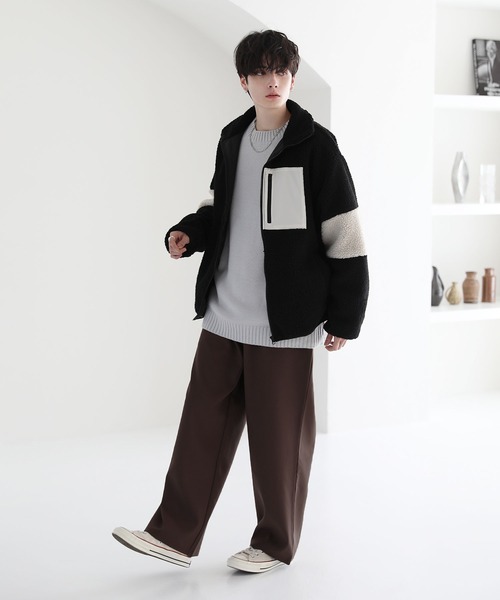 ETELIO（エテリオ）の「【23AW】ビッグシルエットシープボア袖ラインスタンドネックジャケット（その他アウター・メンズ・ブラック/ワイン/グレー系/モカ・L/M/S）」の6枚目の写真