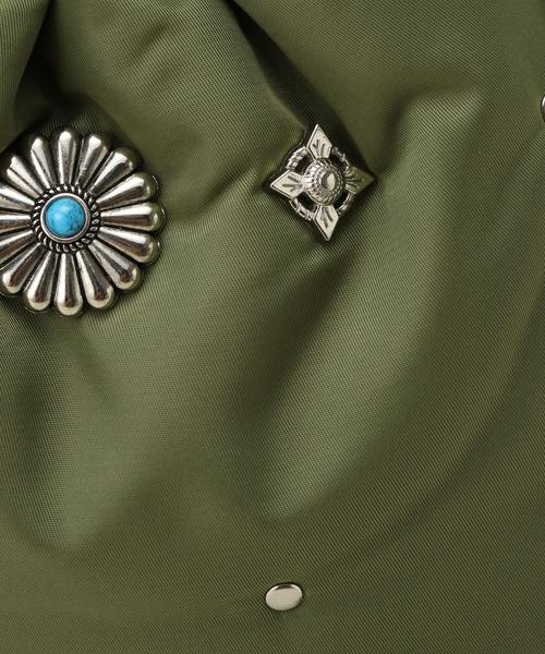 CONTROL FREAK / CTFK（コントロールフリーク）の「CONTROL FREAK スタッズコンチョキンチャク　242-120515（クラッチバッグ・レディース・ブラック/カーキ・FREE）」の5枚目の写真