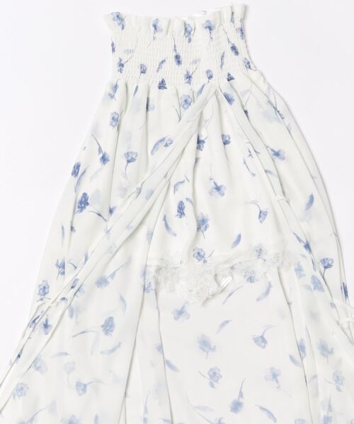 REDYAZEL（レディアゼル）の「フェザープリントスリットスカショートパン（スカート・レディース・ブルー/オフホワイト/ブラック・FREE）」の8枚目の写真