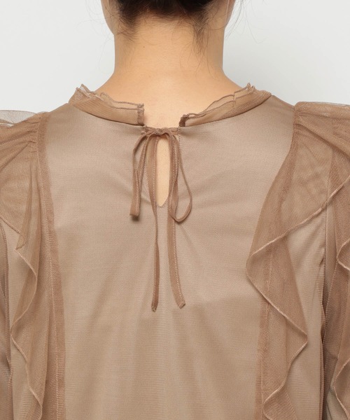 mysty woman（ミスティウーマン）の「チュールフリルブラウス　149256（シャツ/ブラウス・レディース・ベージュ/ブラック/オフホワイト・FREE）」の16枚目の写真