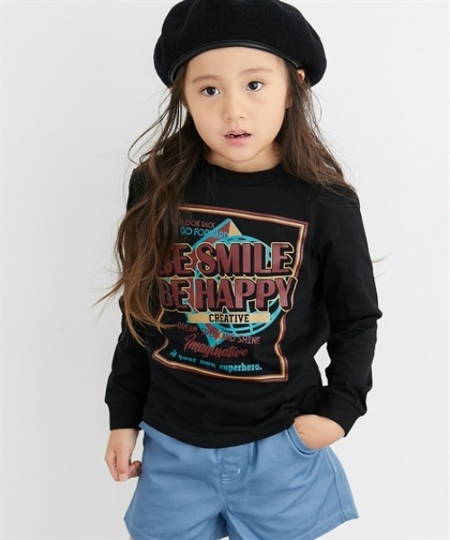 QUNTSTYLE(キュントスタイル)の「長袖 プリント Tシャツ <綿100%>(Tシャツ/カットソー・キッズ・オフホワイト/ブラック/ミント/パープル/ベージュ/ラベンダー/グレイッシュブルー/サーモンピンク/テラコッタ/ネイビー系/ブラック系/ネイビー系1/ピンク系/チャコールグレー/イエロー/グリーン/カーキ/ライム/グレー/クリーム/グレイッシュベージュ/バイオレット/パープル系2/パープル系1/オレンジ系/グリーン系/イエロー系/ピンク系1・110/120/130/140/150/160/100/170)」の4枚目の写真